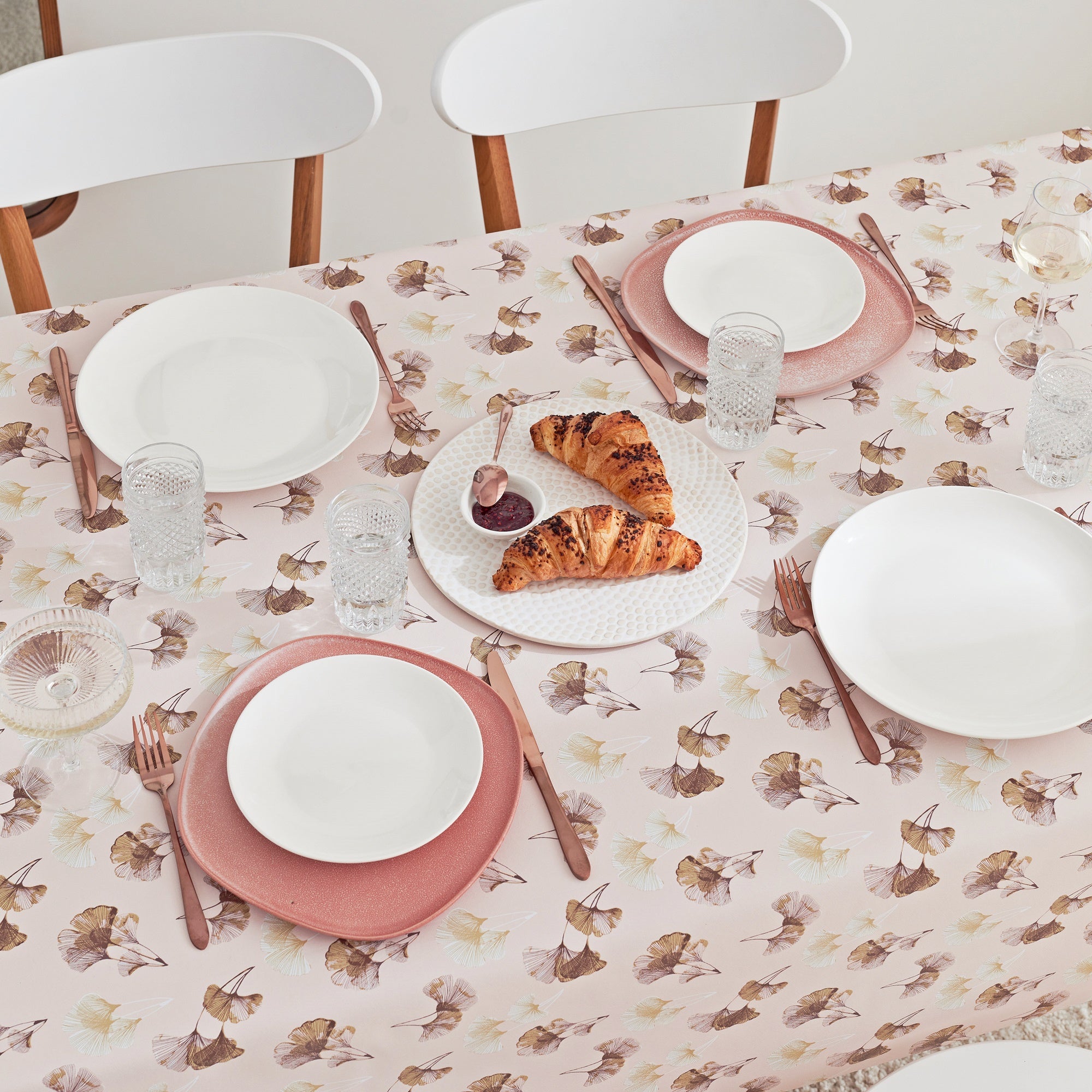 PVC Table Cloth Wipe Clean Tablecloth Oilcloth Ginkgo Leaf Pattern Plastic Table Cover in Dusty Pink - Rectangle 200 x 140 cm - 6 Seat Table Cloth 78x55 in Waterproof Thick Vinyl Table Cloth Wipeable